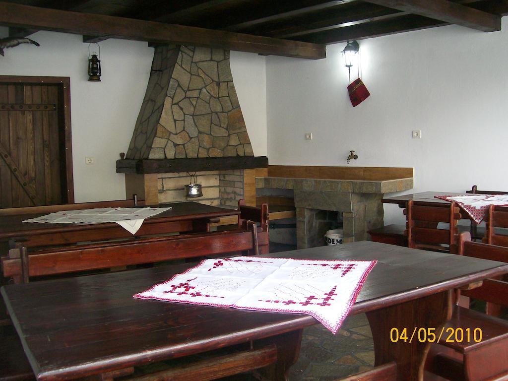 Hera Guest House Chiflik Exterior foto