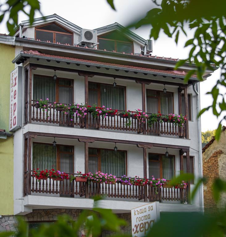 Hera Guest House Chiflik Exterior foto